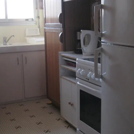 Apartamento Lumineux 2 Pieces A 100 M De La Et Du Marche Arago, Avec Balcon Et Parking Securise - Fr-1-331-100 *